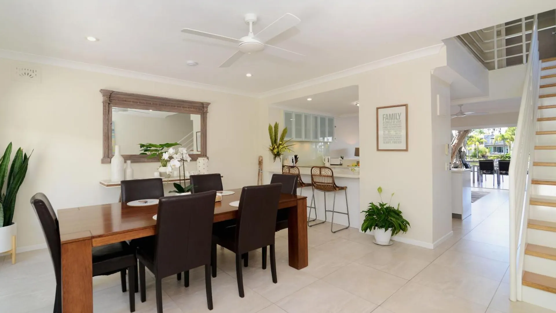 ****  Noosa Entrance Waterfront Resort Noosaville Australie