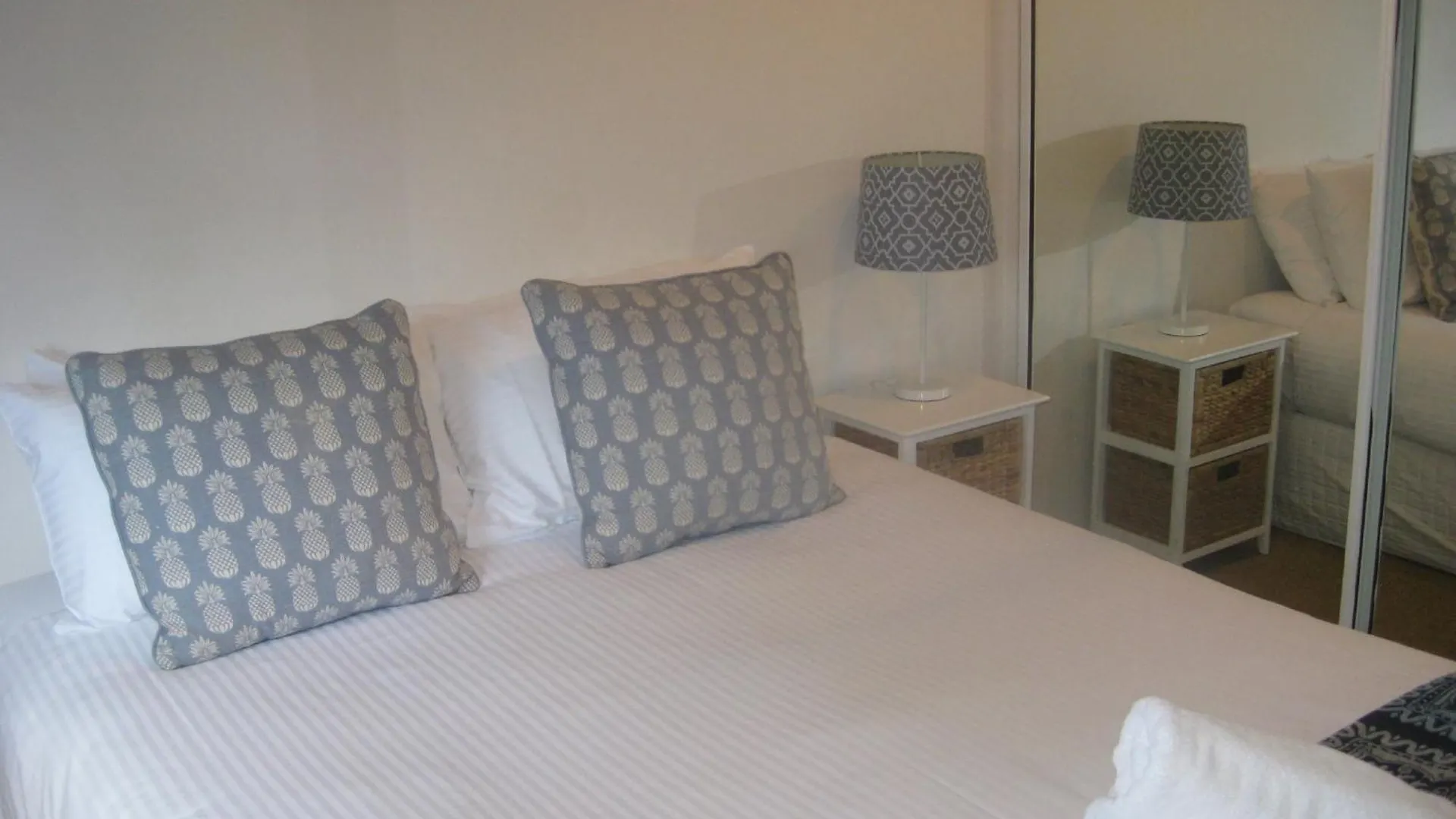 Noosa Entrance Waterfront Resort Noosaville