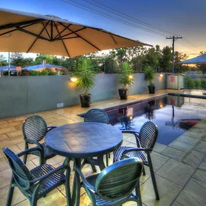 4* Motel Motor
